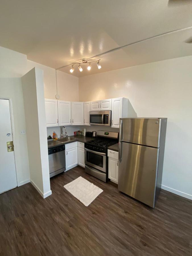 Cozy Andcomfortable Hollywood Apartment Лос-Анджелес Экстерьер фото