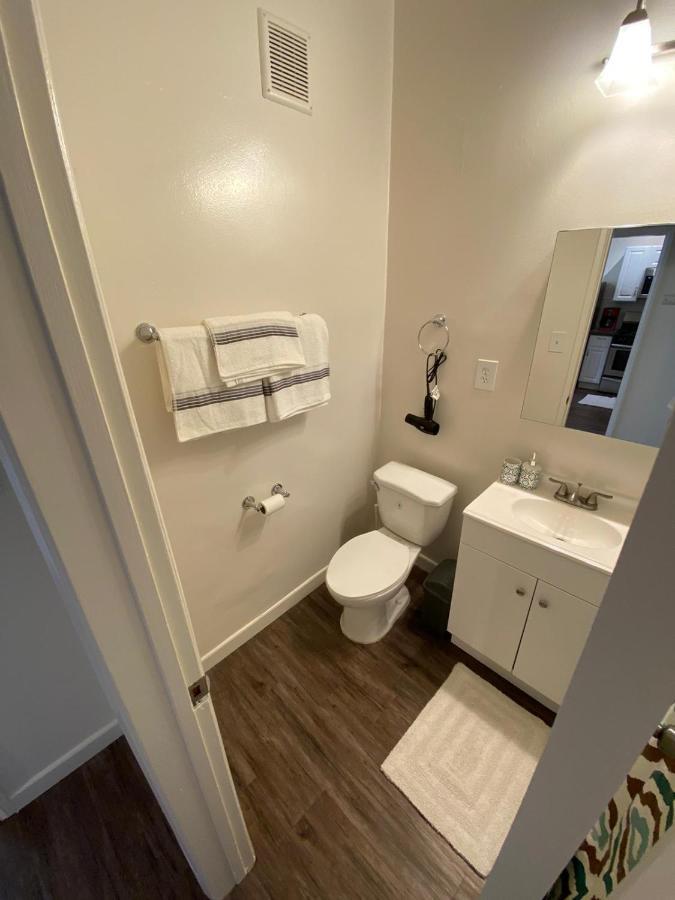 Cozy Andcomfortable Hollywood Apartment Лос-Анджелес Экстерьер фото