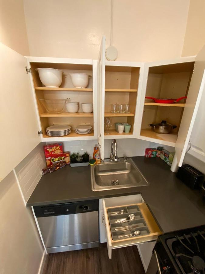 Cozy Andcomfortable Hollywood Apartment Лос-Анджелес Экстерьер фото